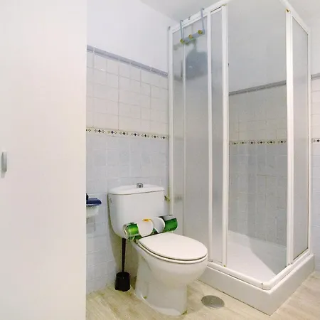 Monsal Apartment *
