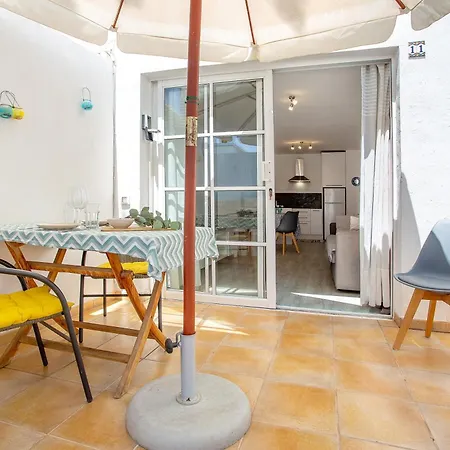 Monsal Apartment *
